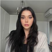 Poliglotta laureanda in lingue e letterature straniere, diplomata liceo linguistico con 100, C1 inglese, B2 in francese, spagnolo e cinese per lezioni di lingue per bambini e ragazzi. Aiuto a trovare il metodo di studio adatto, valutando individualmente p